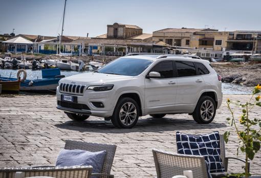 Jeep Cherokee 2019: El SUV medio de Jeep acentúa sus habilidades off-road