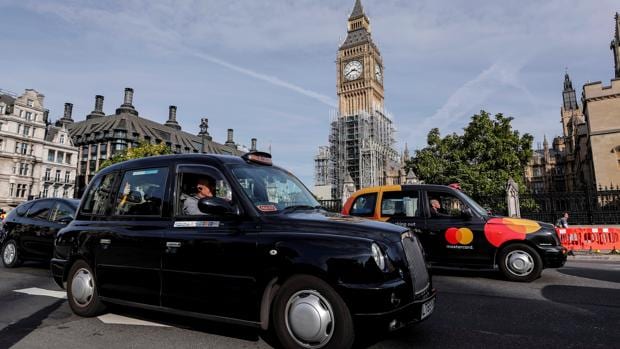 El Parlamento británico aboga por adelantar a 2032 la prohibición de vender vehículos diésel y gasolina