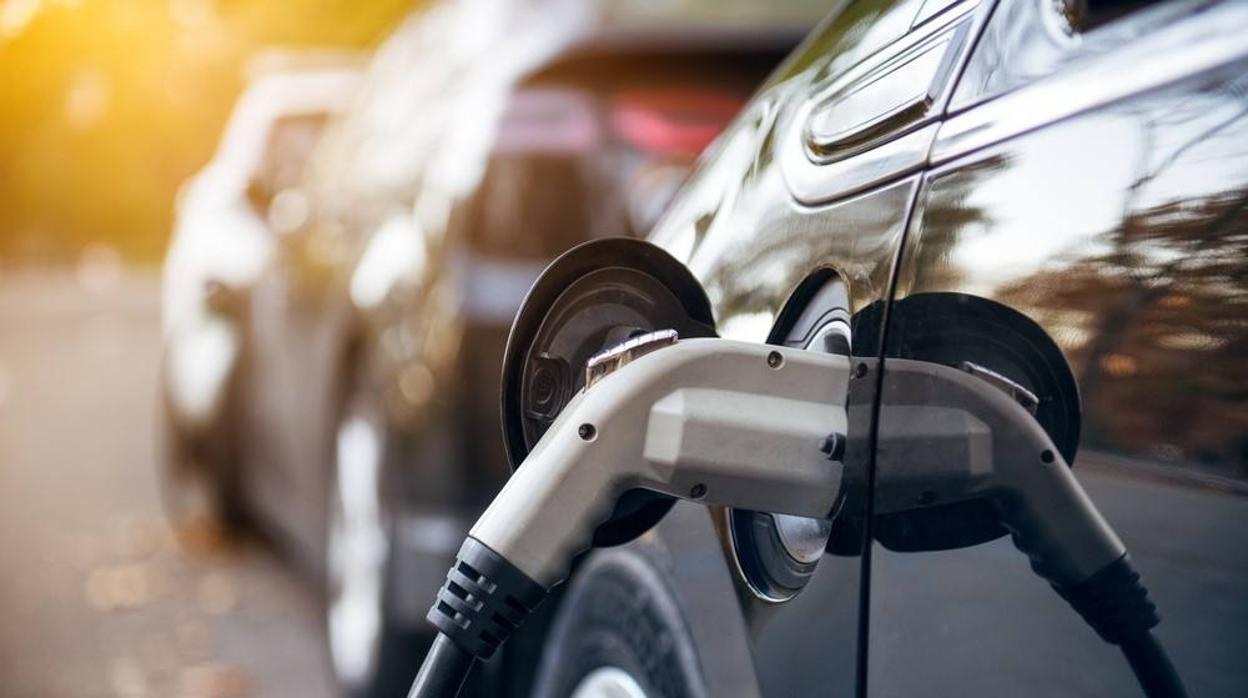 Más del 40% de los consumidores no se plantea comprar un coche eléctrico