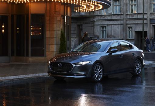 Precio, motores... todos los detalles del Mazda3 2019, el compacto con el que Mazda consolida su giro Premium