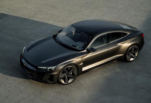 Audi E-Tron GT Concept: un coupé de cuatro puertas con propulsión 100% eléctrica