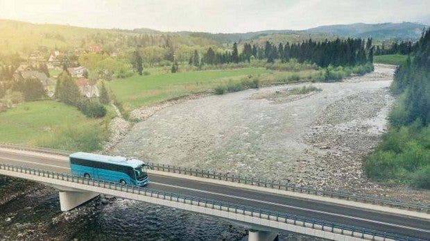 Piden que la Ley de Cambio Climático potencie el uso del autobús