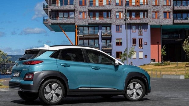 La ministra de Industria entrega hoy al Hyundai Kona el Premio ABC al Mejor Coche del Año