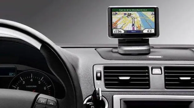 Sumergir trimestre torpe Cómo usar el GPS del coche correctamente y no perderse