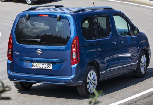 Opel Combo Life Innovation 1.5TD 130 MT6: espacio, practicidad y ahorro