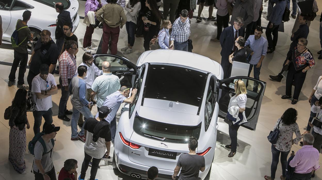 El Automobile Barcelona acoge en su centenario a 45 marcas y 42 novedades