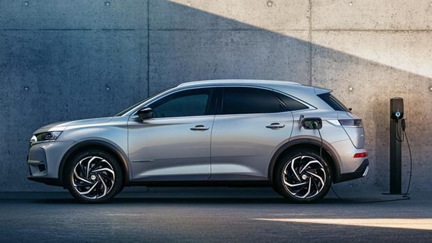 La gama electrificada de DS desembarca en España con el DS3 y el DS7
