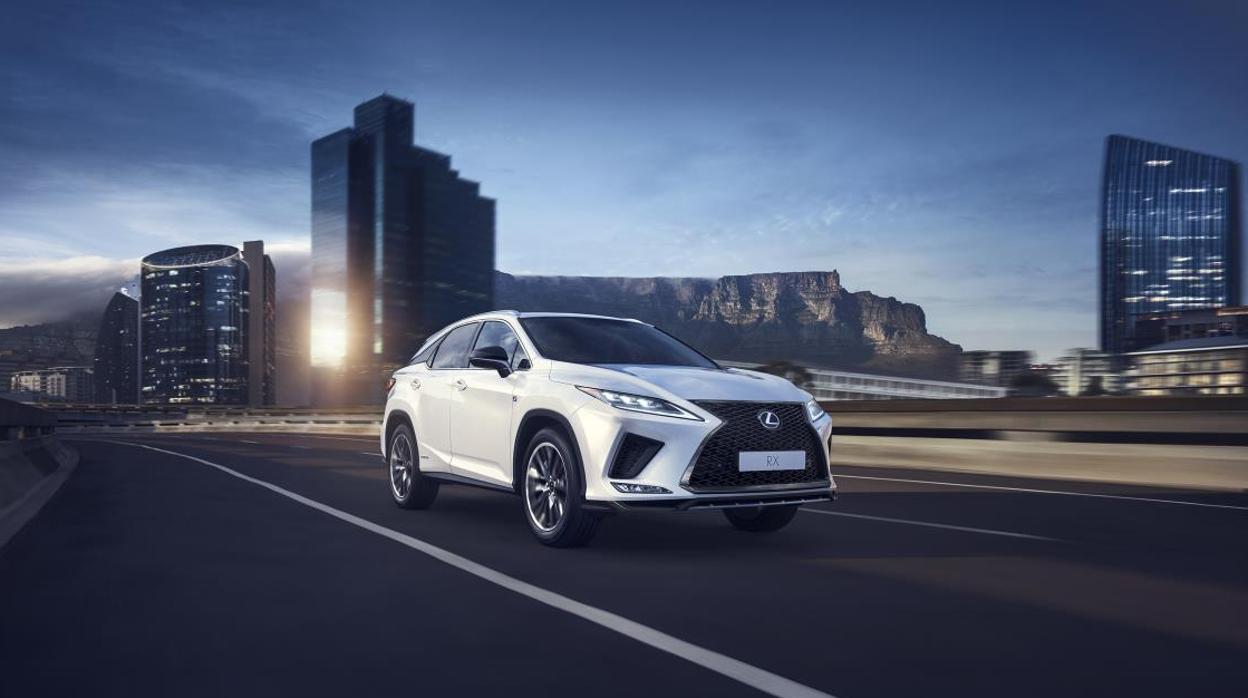 Nuevo Lexus RX 450h: elegante, dinámico y más funcional con hasta 7 plazas