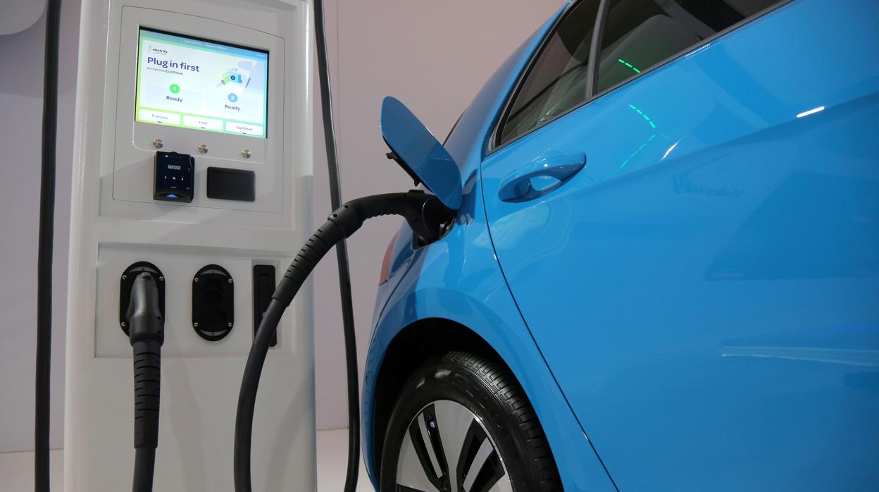 La venta de coches eléctricos se dispara un 90% en 2019