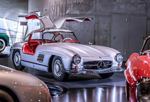 Mercedes abre las puertas de su museo a través de Instagram