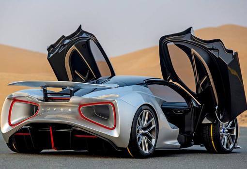 Los coches deportivos de lujo se pasan al modo eléctrico