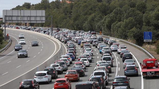 Operación especial de Todos los Santos: Evita las carreteras con mayor tráfico