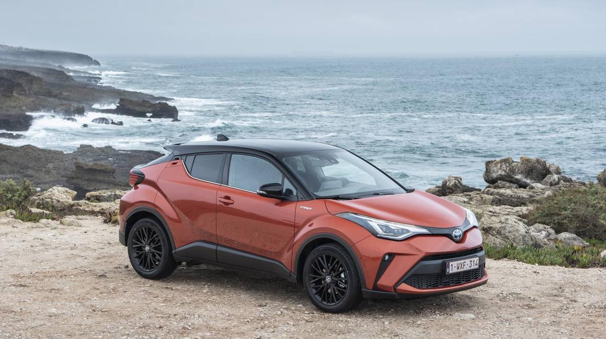 Toyota C-HR: Segunda generación más elegante y dinámica