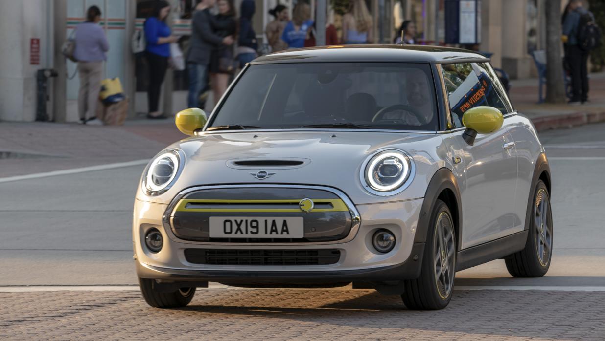 Mini Cooper SE, ADN Mini, ahora en versión eléctrica