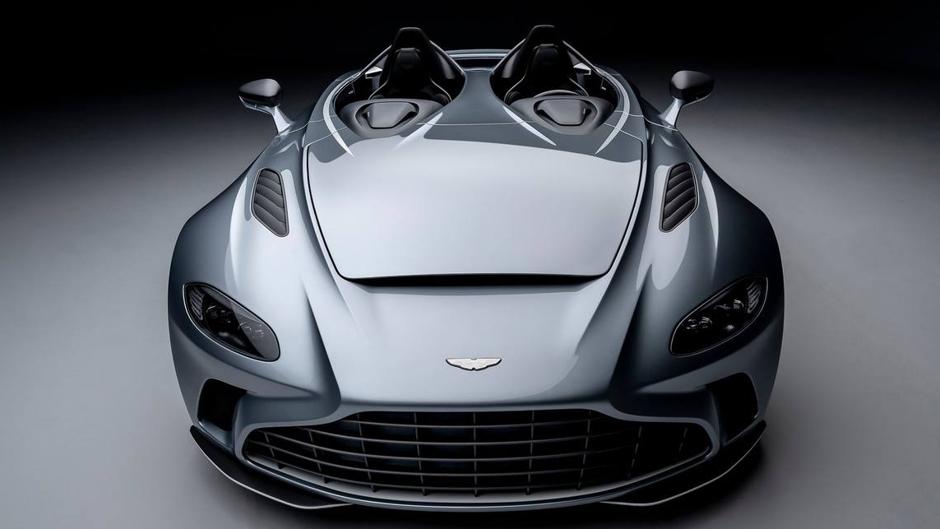Aston Martin V12 Speedster