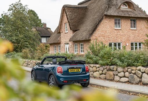 Mini Cabrio Sidewalk: diferente y extrovertido