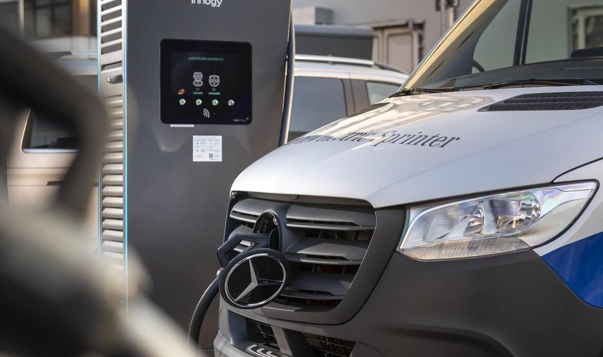 Ya a la venta la ESprinter, la furgoneta eléctrica de Mercedes