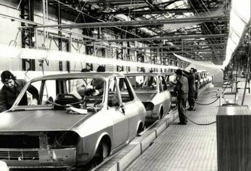 Renault en España: 67 años y más de diecisiete millones de coches