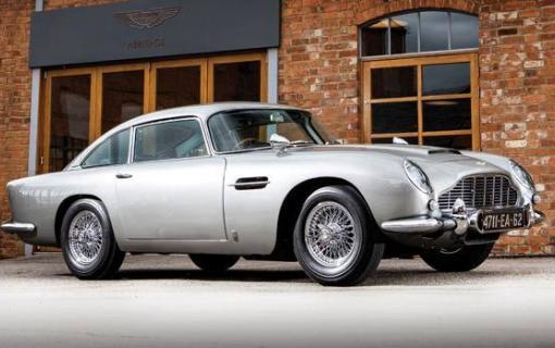 Aston Martin DB5 de James Bond