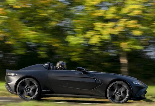 Primeras imágenes del Aston Martin V12 Speedster: limitado a 88 unidades