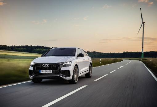 Audi Q8 TFSIe Quattro: el buque insignia  ahora tiene «enchufe»