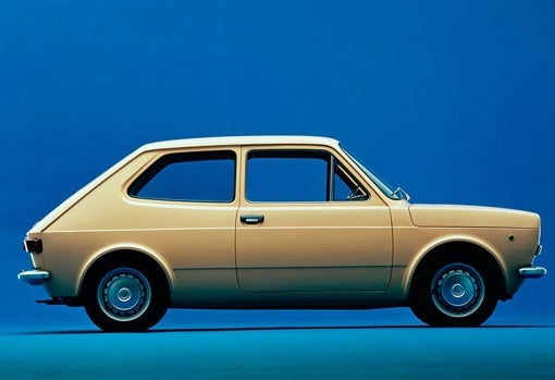 Del Seat 127 al Audi 200: así eran los coches de la transición española