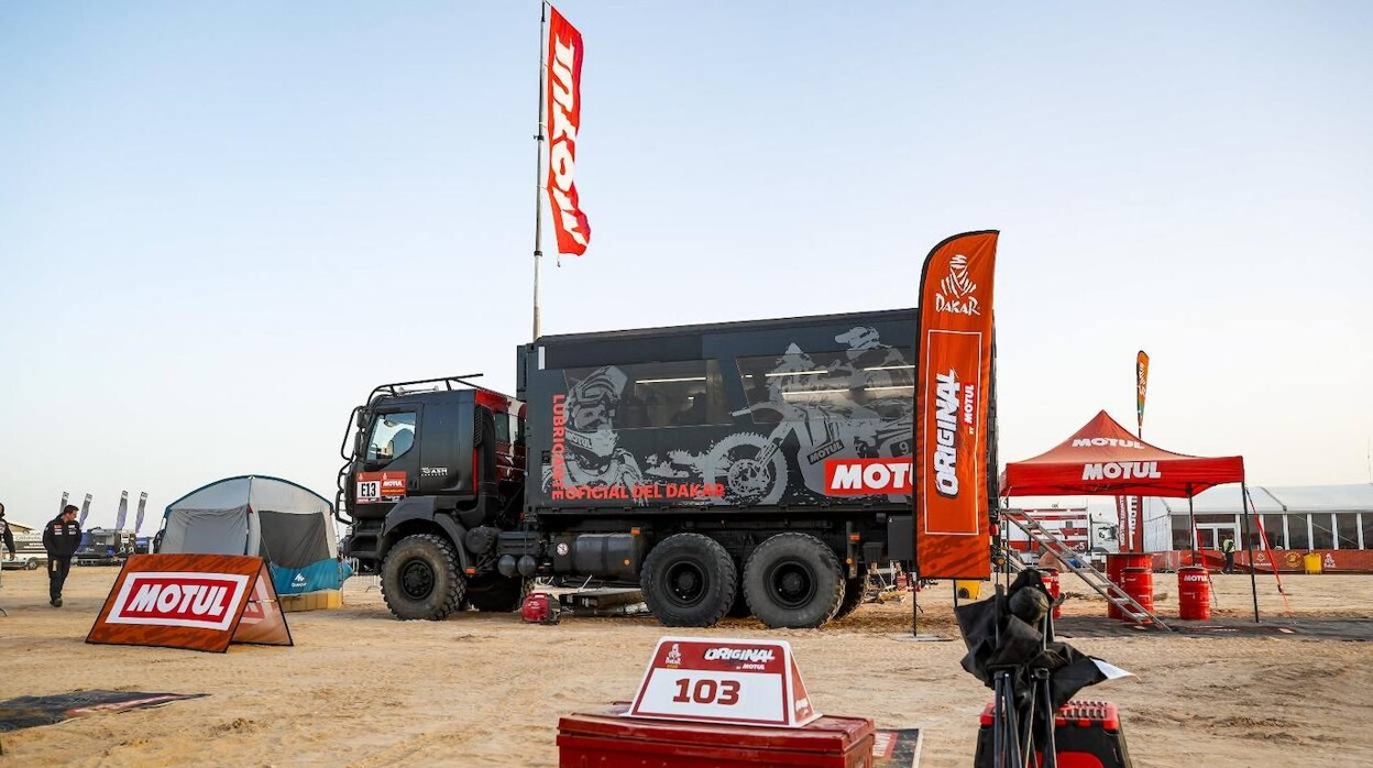 Cinco españoles participan en la categoría más dura del Dakar