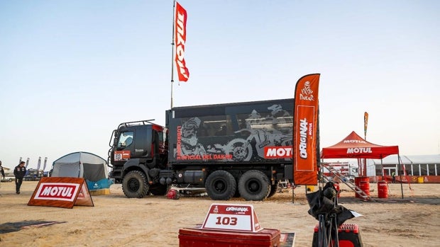 Cinco españoles participan en la categoría más dura del Dakar