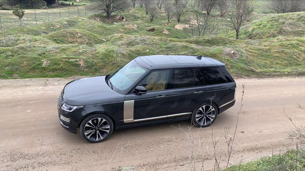 Nos subimos en el Range Rover Fifty, la exclusividad de uno entre 1970