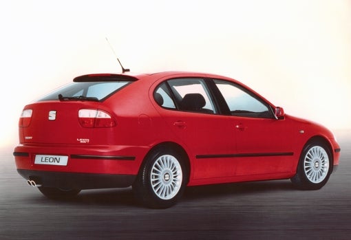 La característica cola cortada, 25 centímetros menos que el Toledo