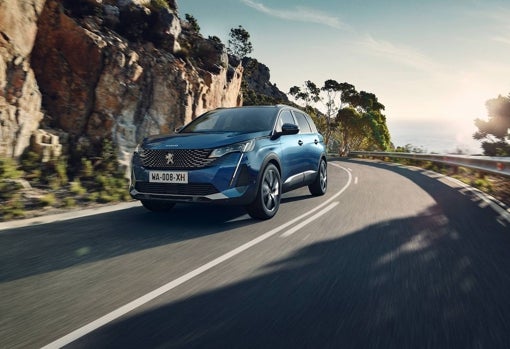 Así cambian los Peugeot 3008 y 5008 en su nueva generación