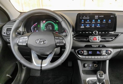 El Hyundai i30 micro-híbrido, a prueba: Personalidad con etiqueta