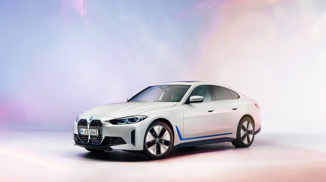 BMW i4 eléctrico, desvelado este miércoles