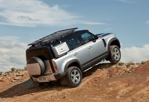 Nos vamos de ruta con el Land Rover Defender: No tiene límites