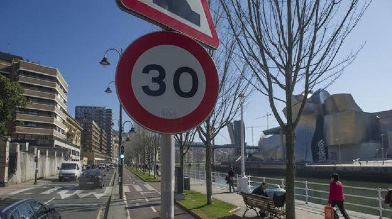 A qué velocidad podré circular en vías urbanas a partir del 11 de mayo