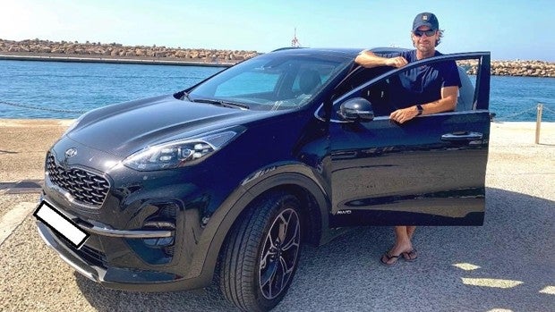 El coche de Carlos Moyá: «Poco después de sacarme el carné me compré fue un Golf GTI que todavía mantengo»