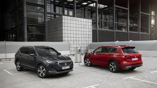 Seat amplía su gama sostenible con el Tarraco e-Hybrid y el León TGI