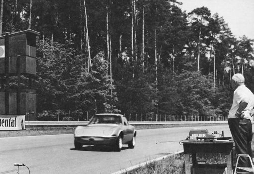 Electro GT, el coche que rinde homenaje a los astronautas del Apolo 15