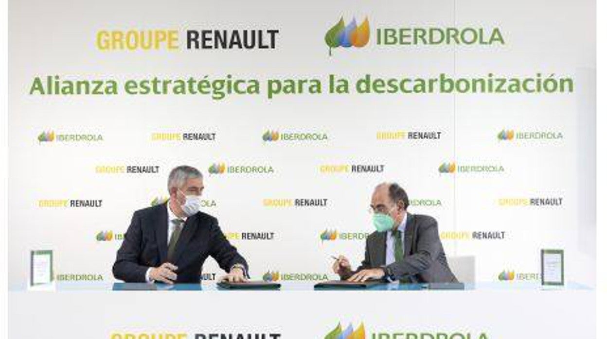 Renault se alía con Iberdrola para fabricar coches con huella cero de carbono