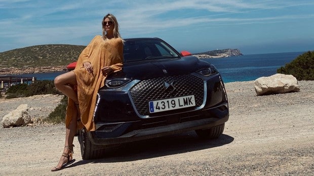 El coche de Cristina Tosio: «Odiaba las maniobras pero ahora mi coche lo hace todo»