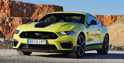 Al volante del Ford Mustang Mach 1, posiblemente el último de su especie