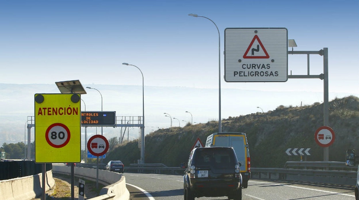 El limbo de las más de cien señales &#039;no oficiales&#039; de las carreteras españolas