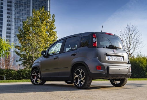 Nuevo Fiat Panda Hybrid: mucho más coche de lo que aparenta