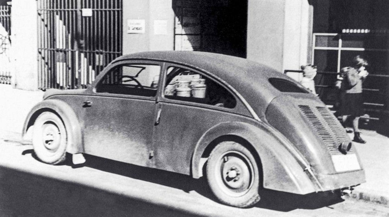 Uno de los primeros desarrollos para clientes: Porsche Type 32 para NSU