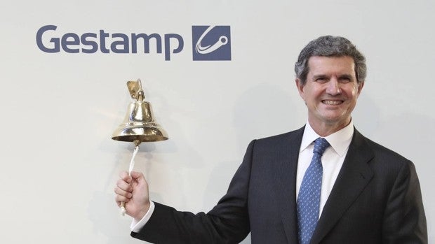 Gestamp vuelve al beneficio y recorta en 300 millones su deuda