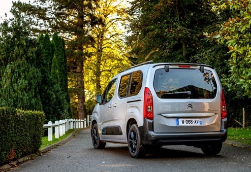 Probamos el 100% eléctrico ë-Berlingo, un &#039;made in Spain&#039; espacioso y polivalente