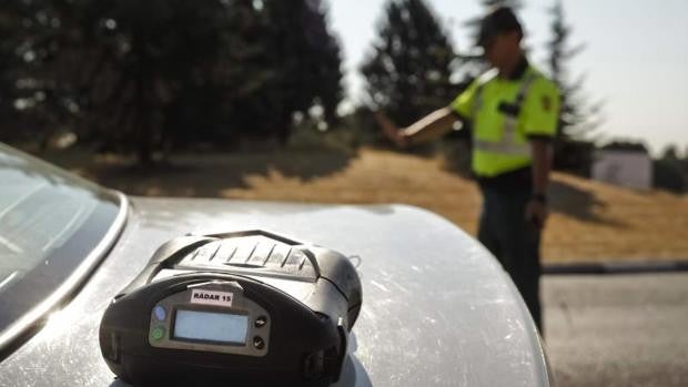 Este es el nuevo radar de la DGT que podría multarte aunque frenes