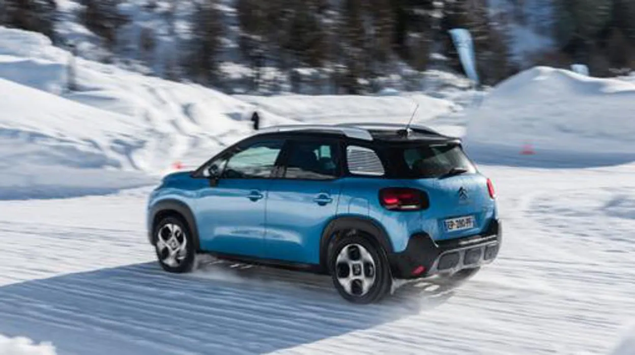 La tecnología de tu coche para sacar el máximo partido a un día de nieve y esquí