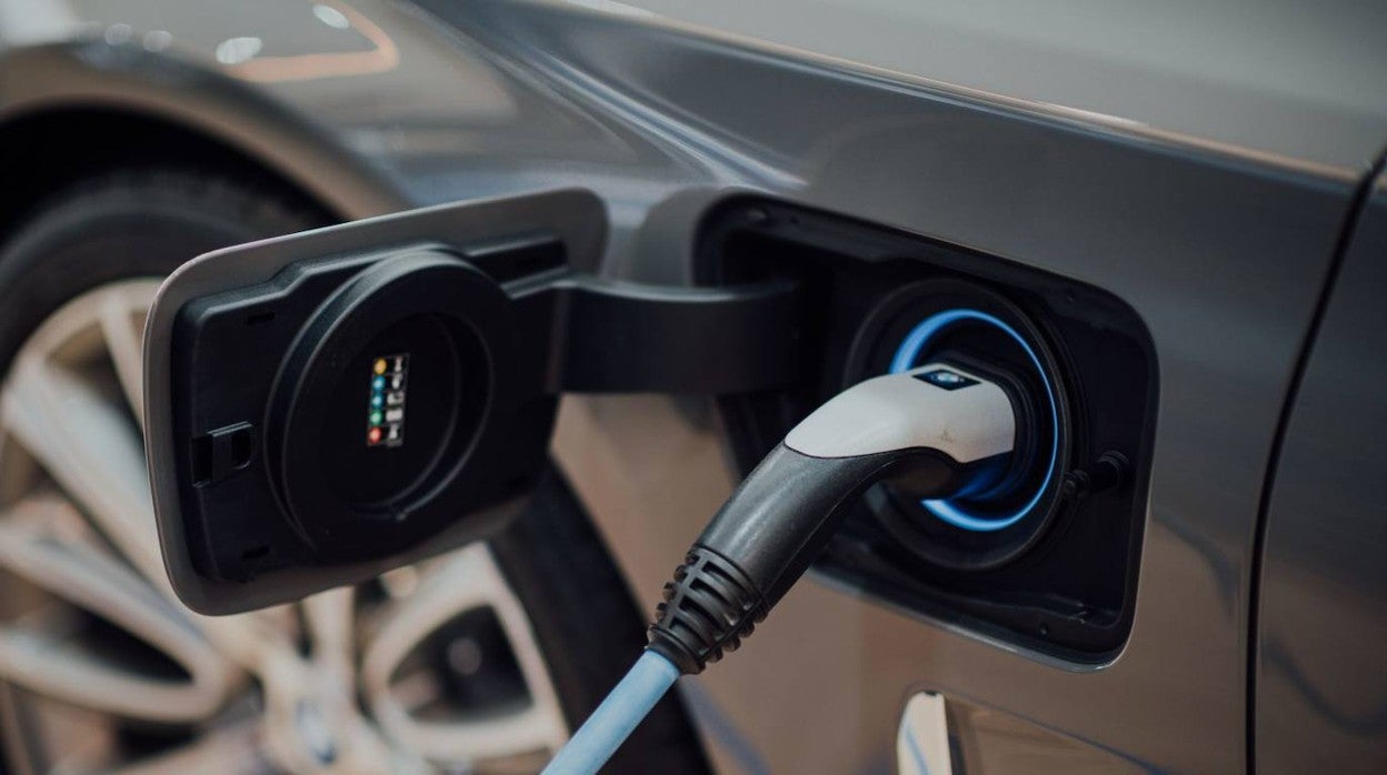 Las ventas de coches eléctricos ya superan a los diésel en Europa