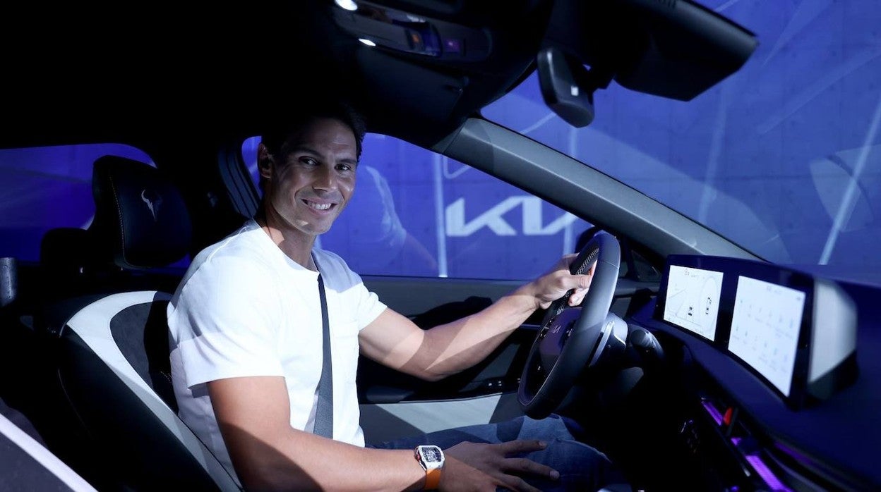 Kia celebra 18 años de éxitos junto a Rafa Nadal